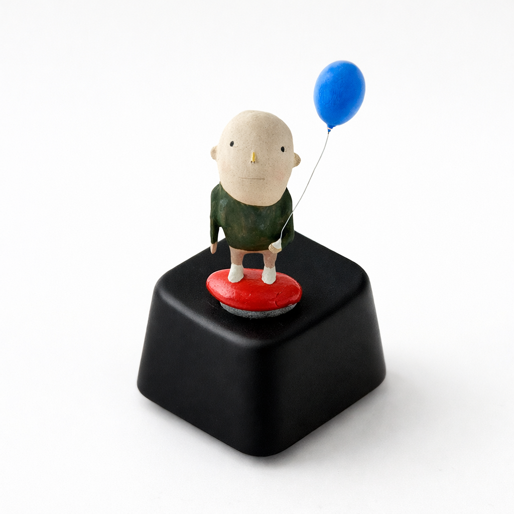 ‘데스크 위 작은 친구’ 피규어 USB & 키캡 세트