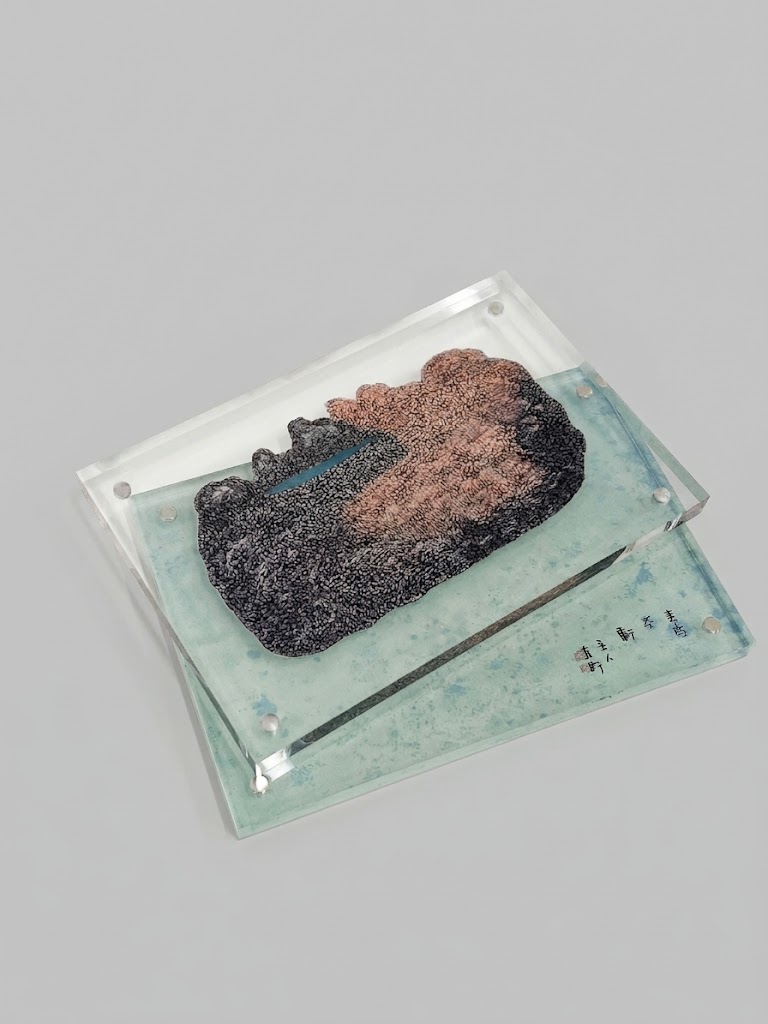 1. 아트를 가장 입체적으로 담아내는 소재, 아크릴